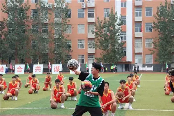 为什么篮球教练的经验很重要_1